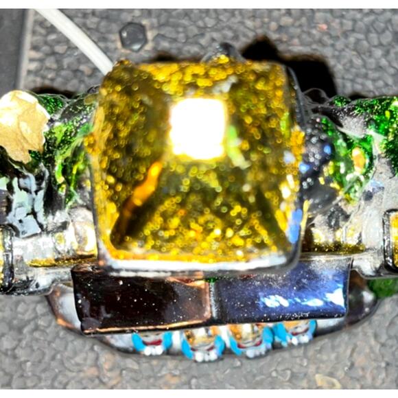 Vintage Small Light-Up Ceramic Christmas Church Choir Metallic Shiny Brite - Picture 9 of 16